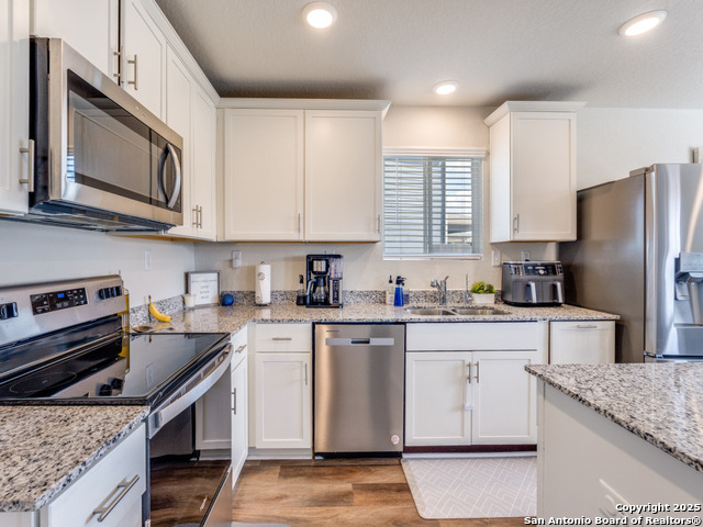 Listing photo id 5 for 10306 Glimmer