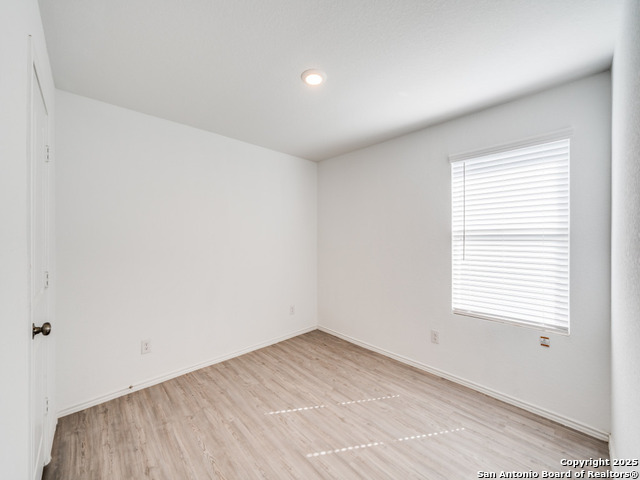 Image 15 of 23 For 4231 Revetment Way