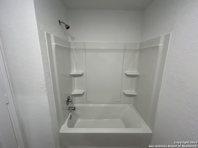 Image 13 of 43 For 6410 Kemper Place