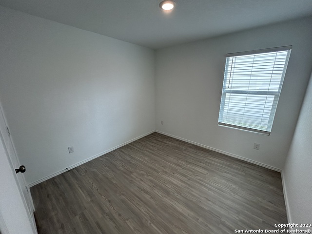 Image 14 of 43 For 6410 Kemper Place