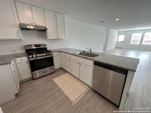 Image 5 of 43 For 6410 Kemper Place