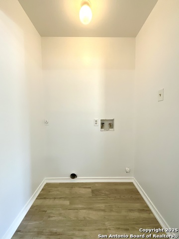 Image 13 of 32 For 271 Caddo