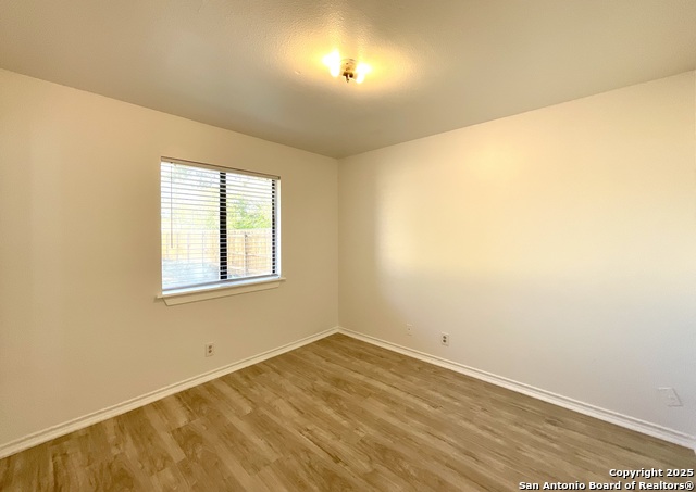 Image 16 of 32 For 271 Caddo