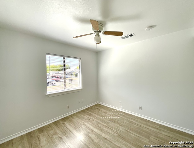 Image 22 of 32 For 271 Caddo