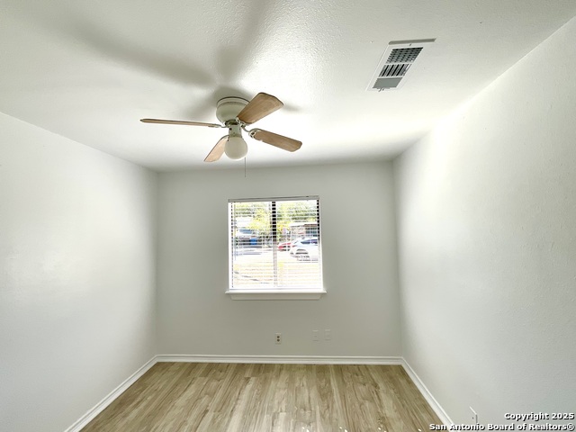 Image 23 of 32 For 271 Caddo