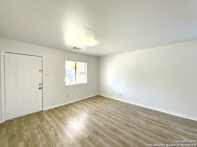 Image 6 of 32 For 271 Caddo