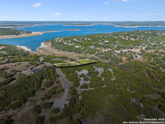 Listing photo id 0 for 1161 Post Oak Drive