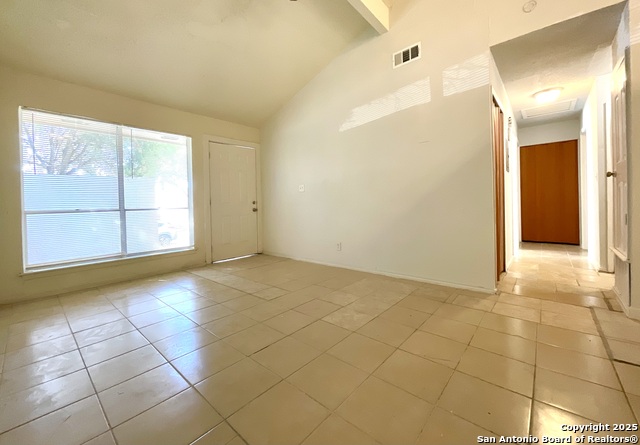 Image 4 of 31 For 7237 Glen Bay