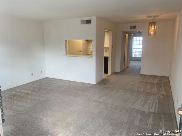 Image 6 of 20 For 8401 North New Braunfels Avenue 212