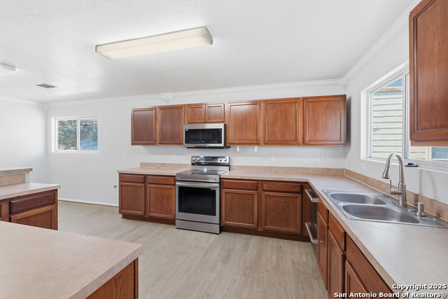 Image 10 of 34 For 5915 Linda Vista