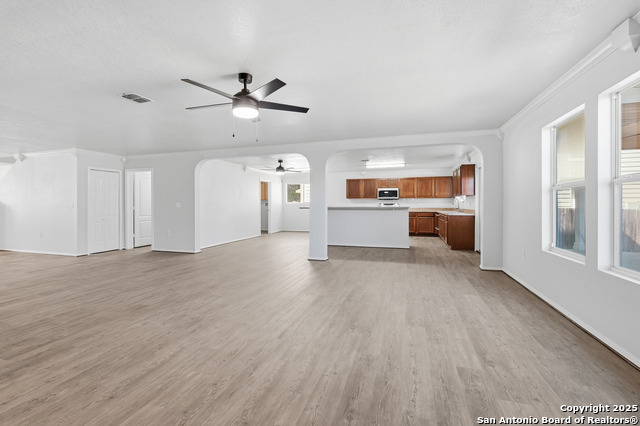 Image 9 of 34 For 5915 Linda Vista