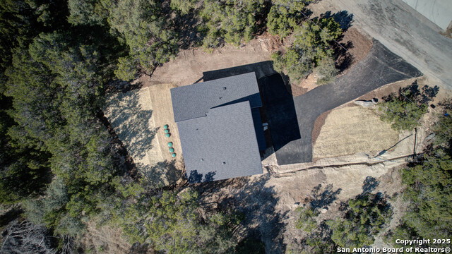 Image 21 of 29 For 252 Lexington Pass