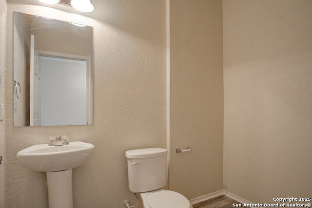 Image 20 of 29 For 8907 Preserve Trail