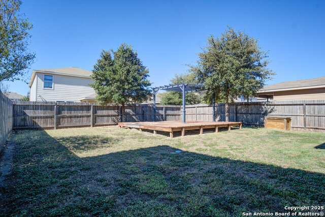 Image 25 of 29 For 8907 Preserve Trail