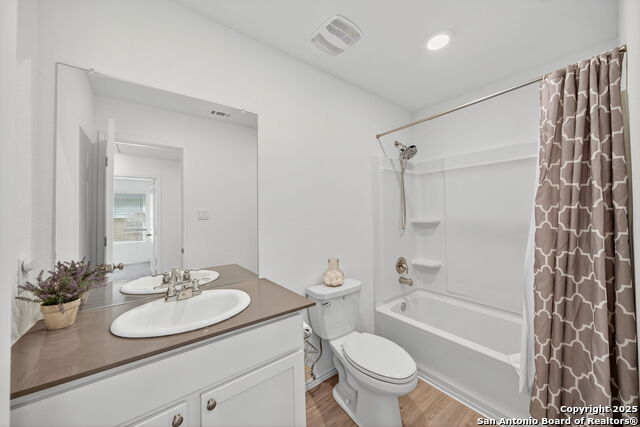 Image 21 of 26 For 12935 Deep Eddy