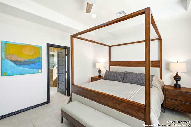 Image 15 of 33 For 418 Tawny Oak