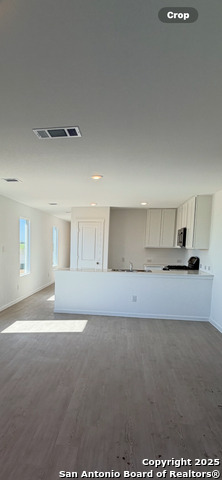 Image 10 of 19 For 5739 Alope