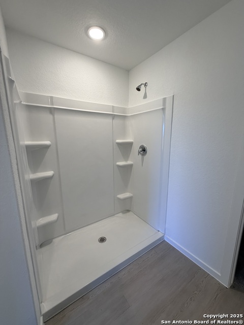 Image 14 of 19 For 5739 Alope