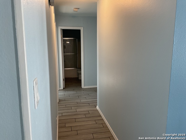 Image 9 of 9 For 7521 Linkmeadow St