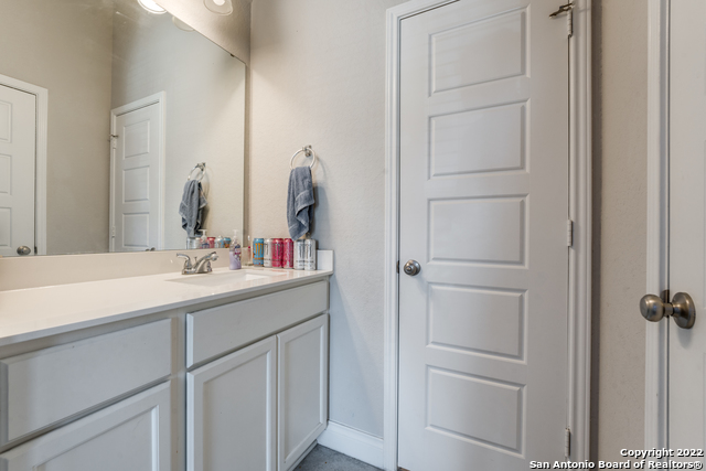 Image 18 of 22 For 8823 Haystack