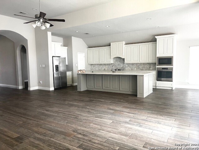 Image 5 of 22 For 8823 Haystack