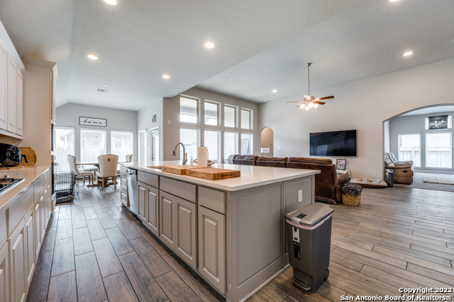 Image 6 of 22 For 8823 Haystack