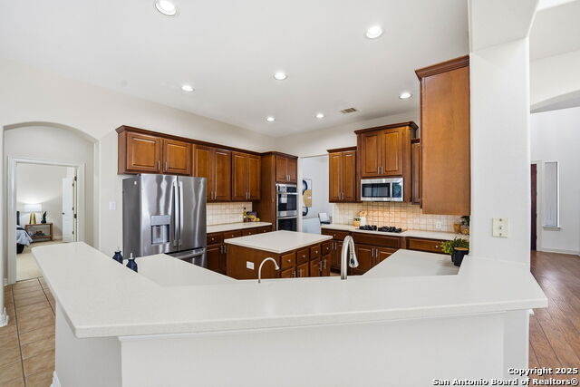 Image 13 of 43 For 410 Heather Ridge