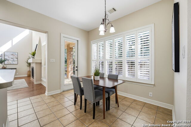 Image 17 of 43 For 410 Heather Ridge