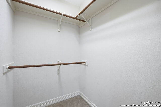 Image 27 of 43 For 410 Heather Ridge