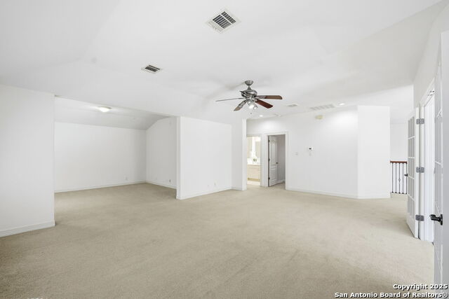 Image 29 of 43 For 410 Heather Ridge