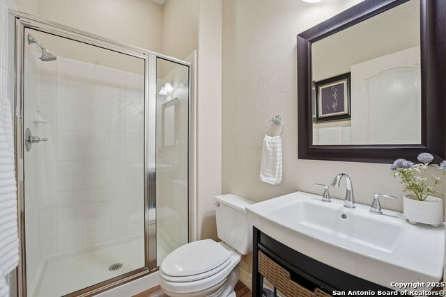 Image 34 of 43 For 410 Heather Ridge