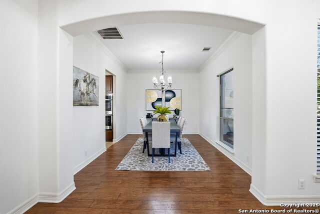 Image 6 of 43 For 410 Heather Ridge