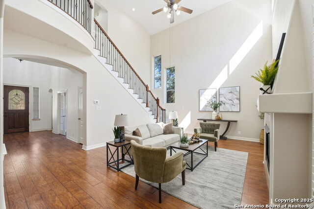 Image 9 of 43 For 410 Heather Ridge