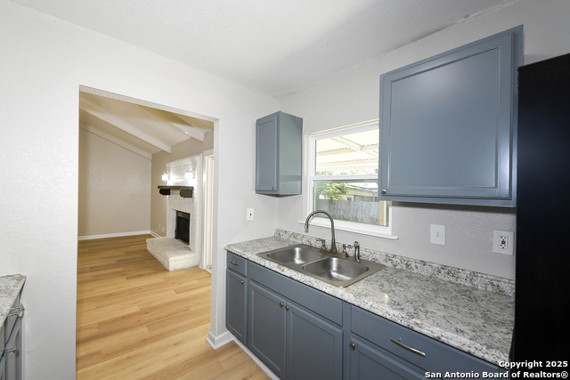 Image 15 of 31 For 6838 Blue Lake