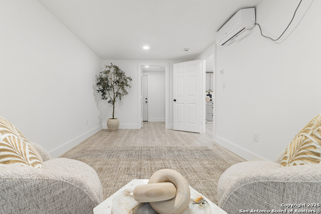 Image 13 of 21 For 937 Anderson