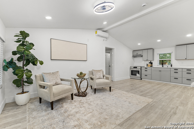 Image 6 of 21 For 937 Anderson