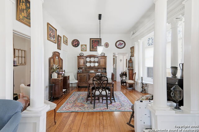 Image 17 of 73 For 426 Milam N