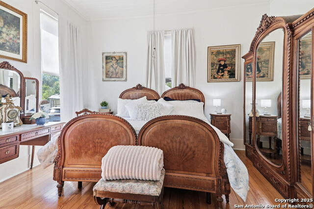 Image 28 of 73 For 426 Milam N