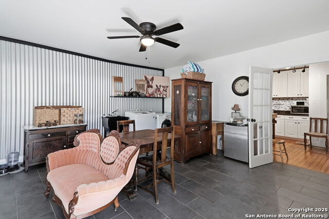 Image 30 of 73 For 426 Milam N