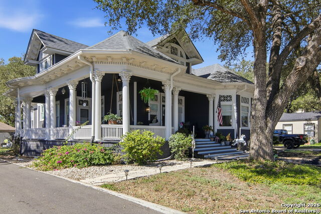 Image 4 of 73 For 426 Milam N