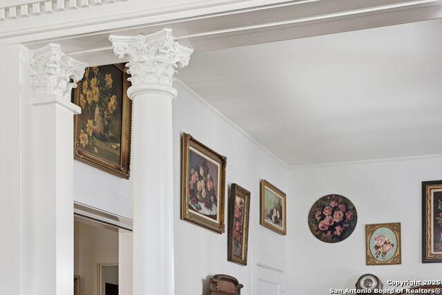 Image 47 of 73 For 426 Milam N