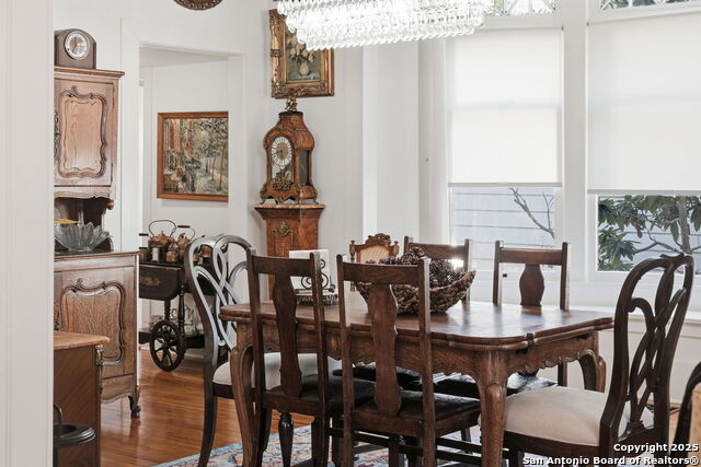 Image 51 of 73 For 426 Milam N