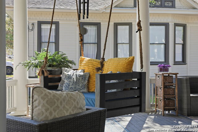 Image 7 of 73 For 426 Milam N