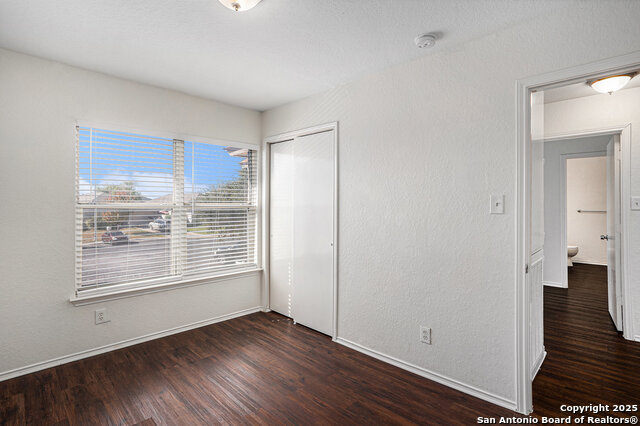 Image 10 of 17 For 6410 Flatstone Pass