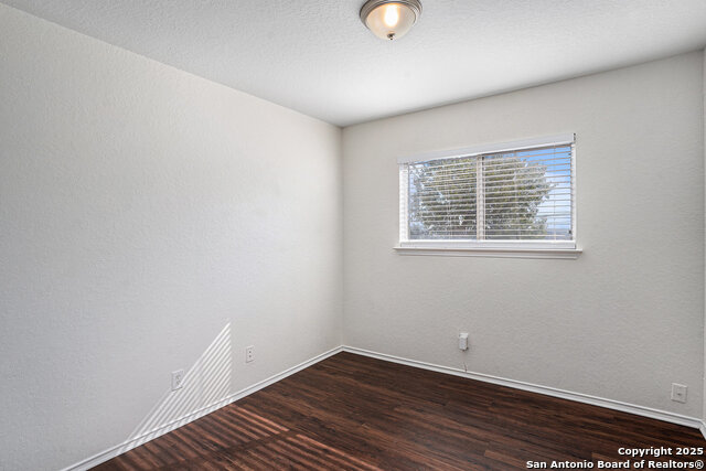 Image 9 of 17 For 6410 Flatstone Pass