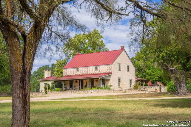 Details for 6754 North Grape Creek Rd, Fredericksburg, TX 78624