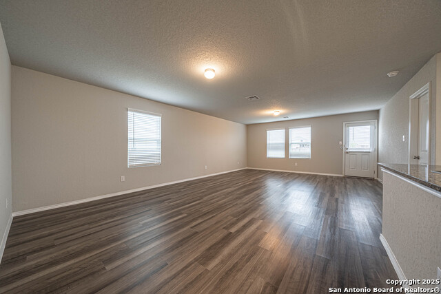 Image 13 of 27 For 2942 Daisy Meadow