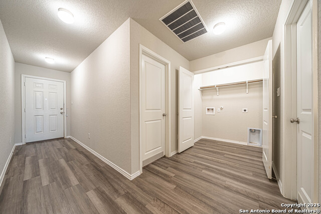 Image 4 of 27 For 2942 Daisy Meadow