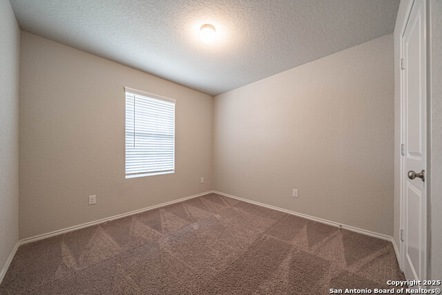 Image 6 of 27 For 2942 Daisy Meadow