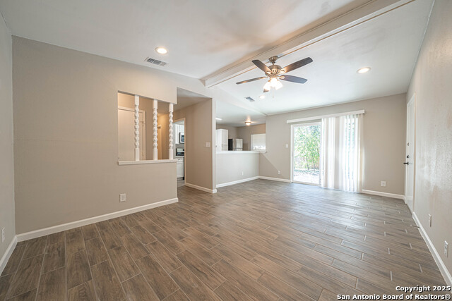 Image 6 of 26 For 7814 Oak Forest